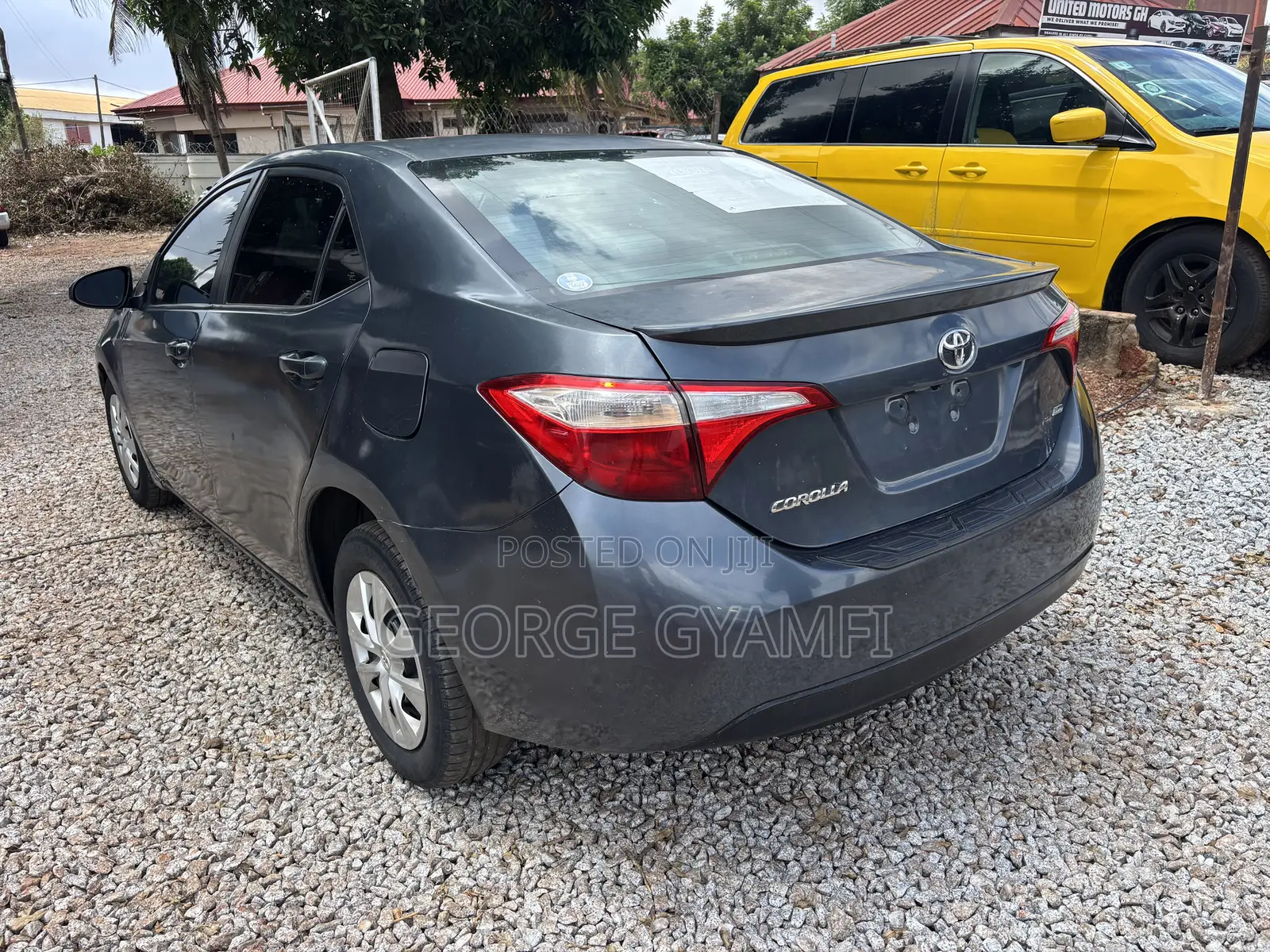 Toyota Corolla LE Eco 4dr Sedan (1.8L 4cyl CVT) 2015 Gray
