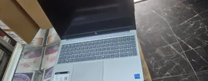 New Laptop HP 15-fd0290ns 8GB Intel Core i7 SSD 512GB