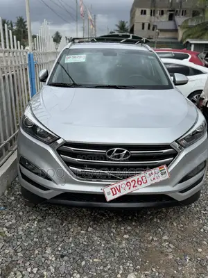 Hyundai Tucson 2017 Silver