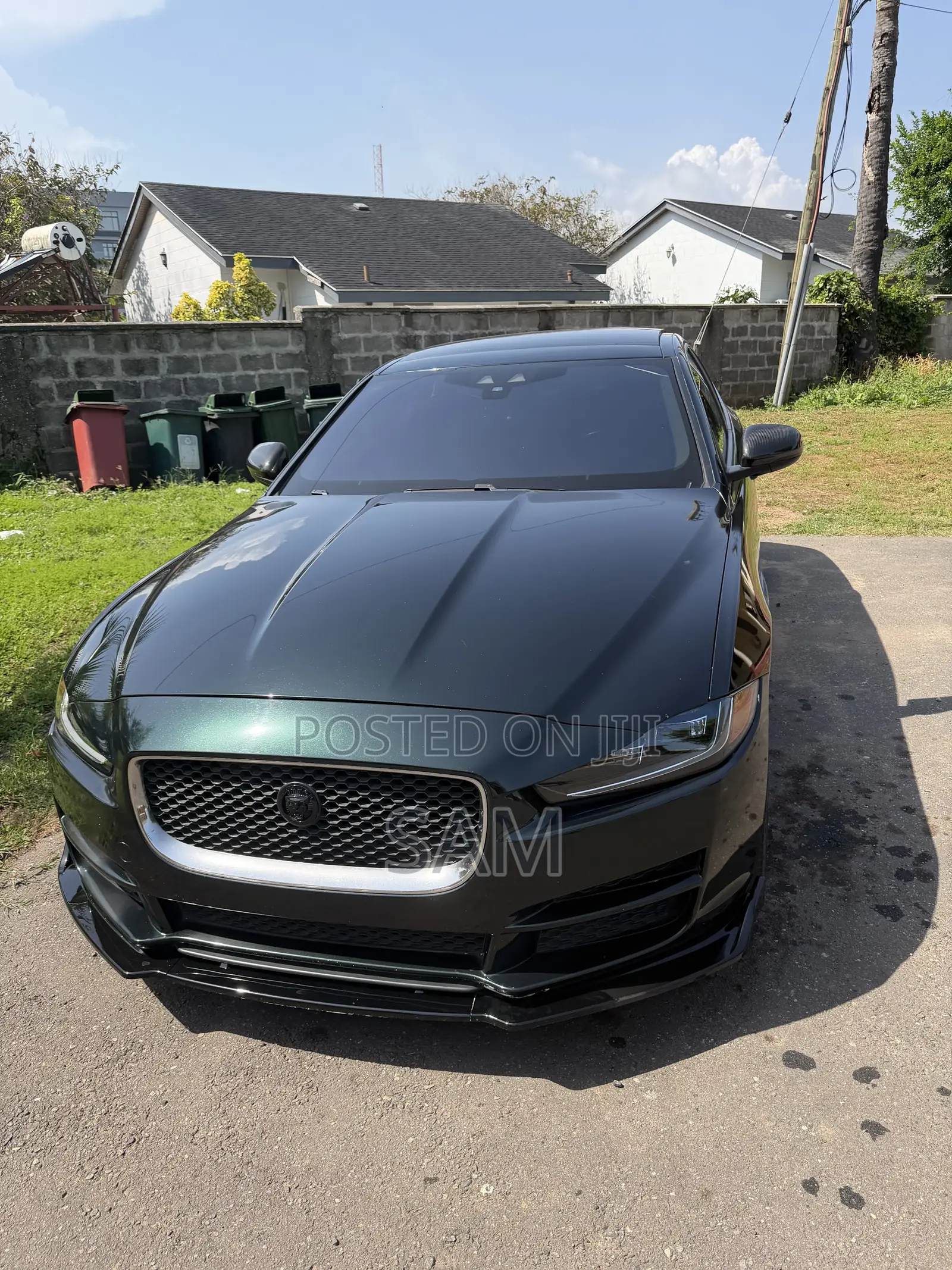 Jaguar XE 25t Premium RWD 2018 Green