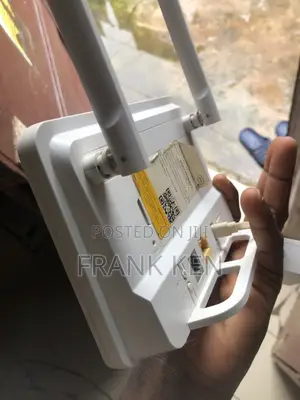 Original ZLT T30d Turbo Powerd Portable Router