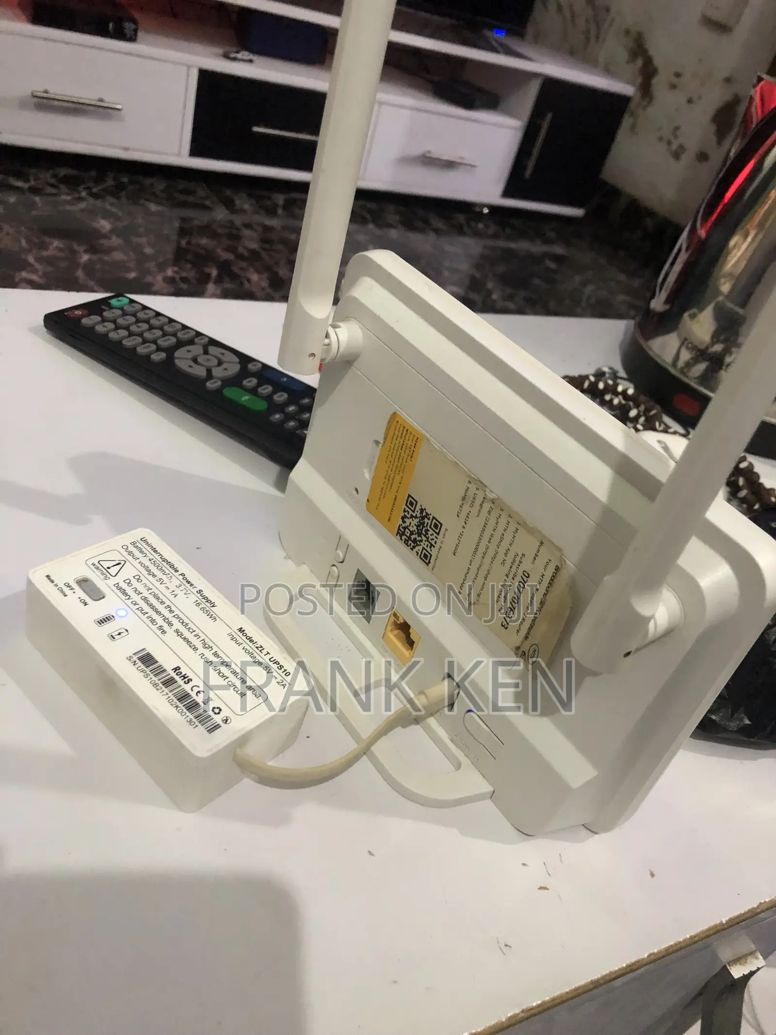 Original ZLT T30d Turbo Powerd Portable Router