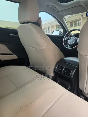 Jaguar XE 25t Premium RWD 2018 Green
