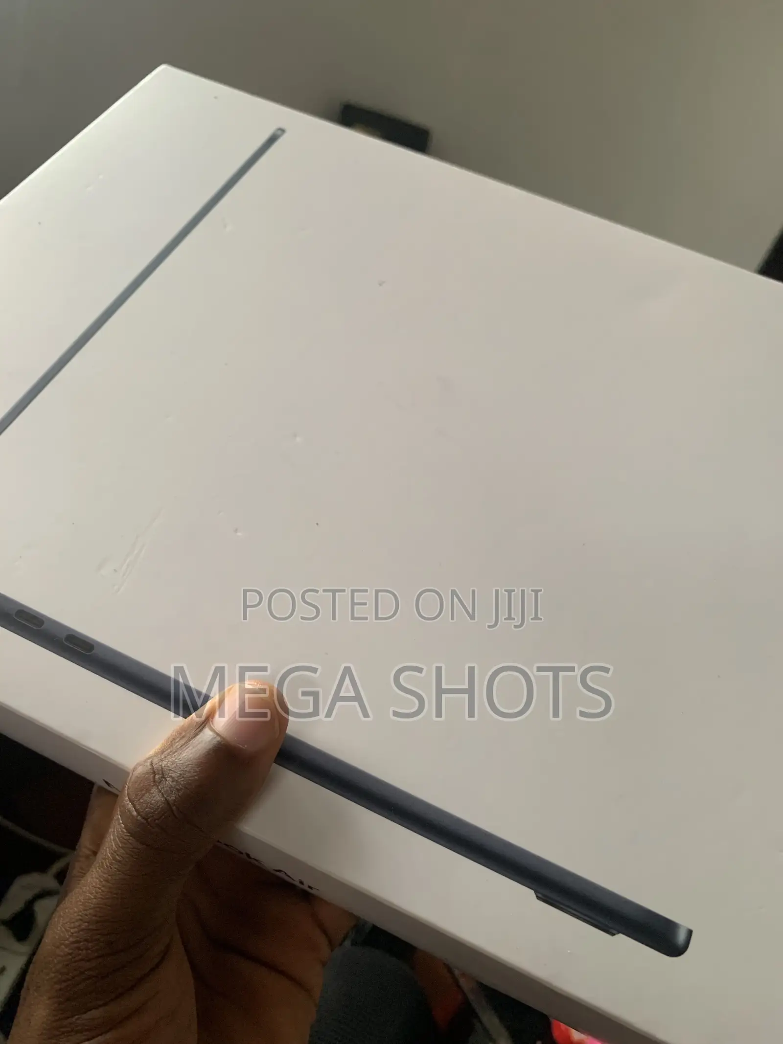New Laptop Apple MacBook Air 8GB Apple M2 SSD 256GB
