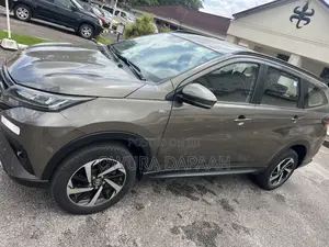 Toyota Rush 1.5 AWD 2019 Brown