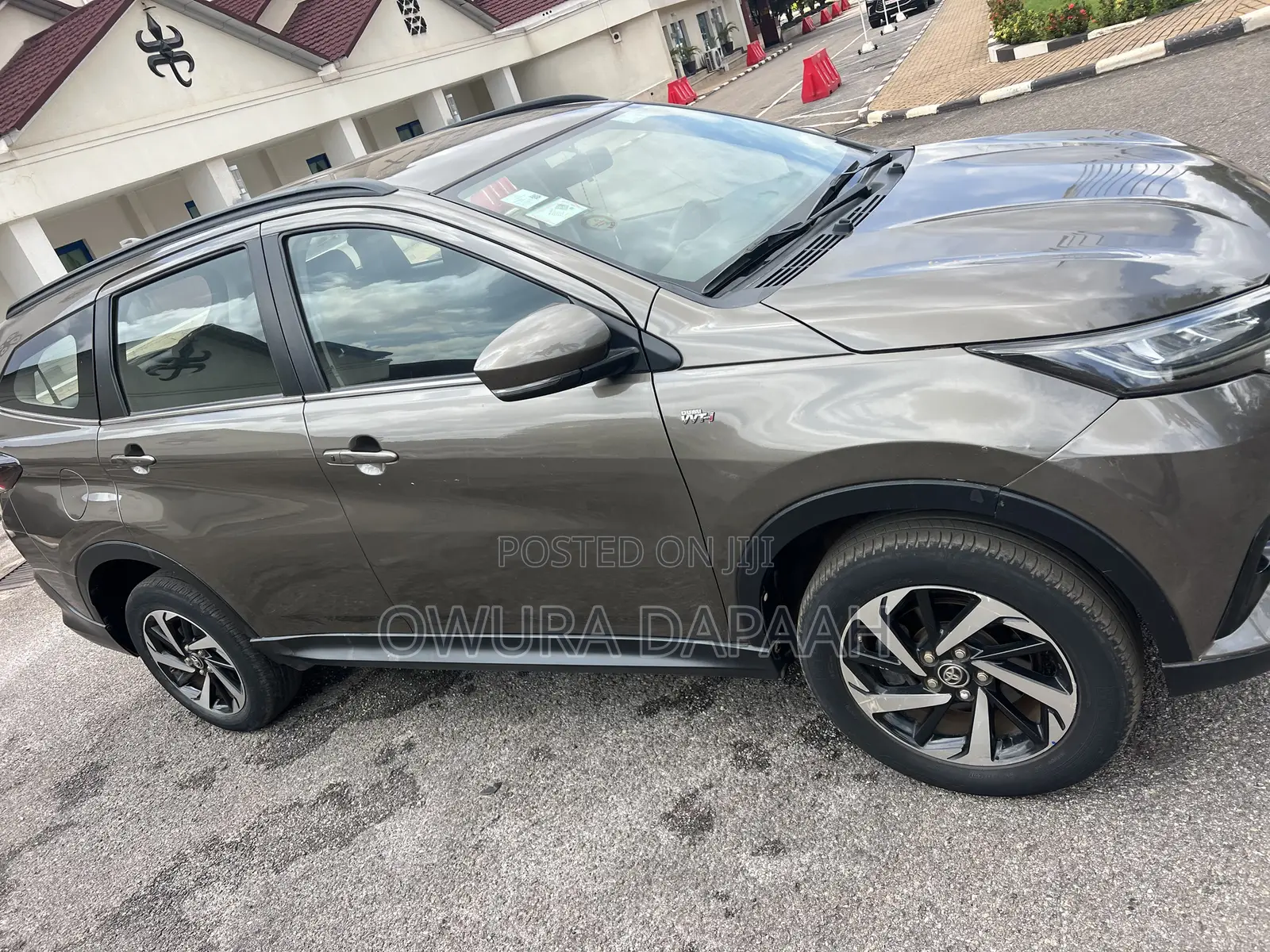 Toyota Rush 1.5 AWD 2019 Brown