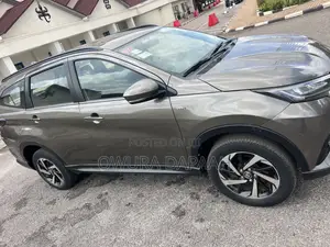 Toyota Rush 1.5 AWD 2019 Brown
