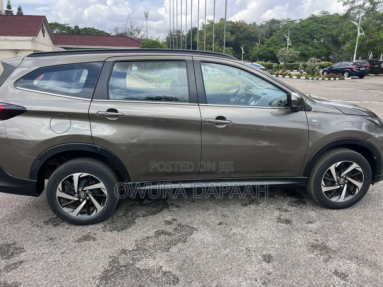 Toyota Rush 1.5 AWD 2019 Brown