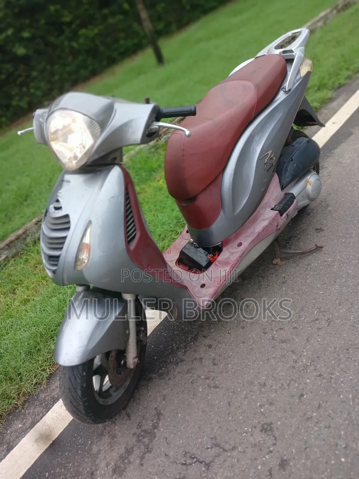 Honda 2021 Silver