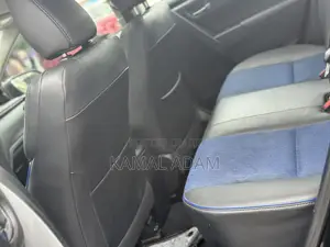 Toyota Corolla SE (1.8L 4cyl 2A) 2018 Black