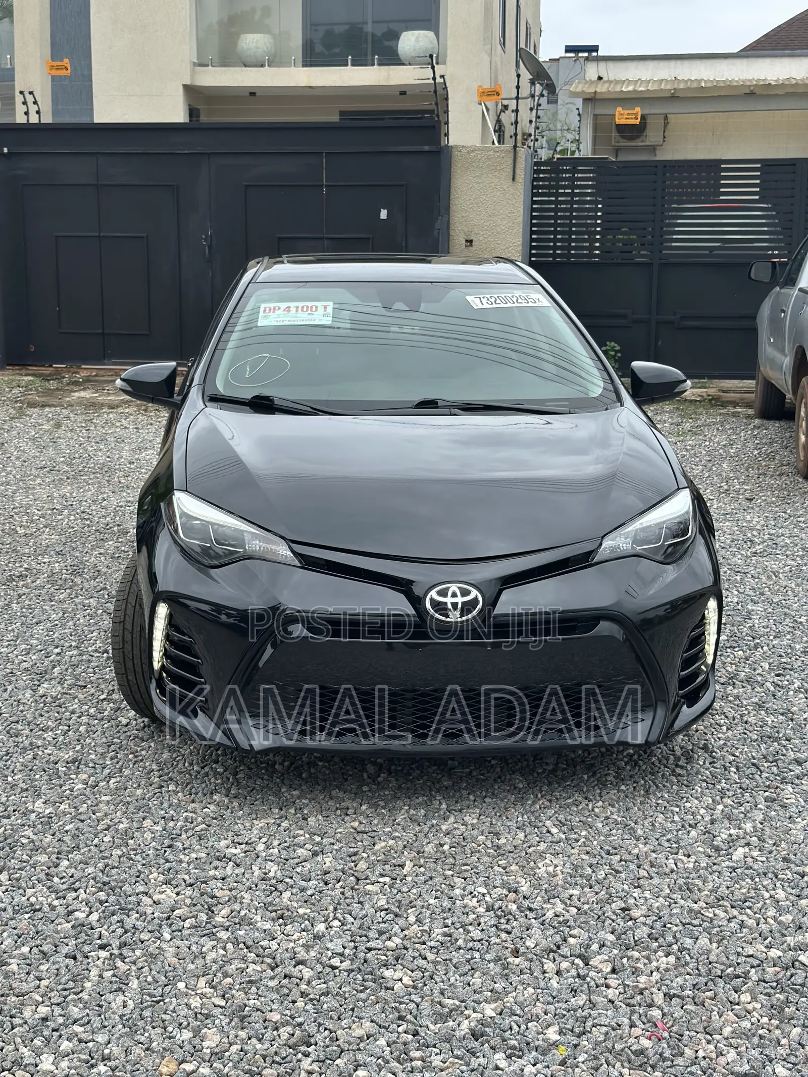 Toyota Corolla SE (1.8L 4cyl 2A) 2018 Black
