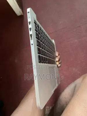 Laptop Apple MacBook Pro 2015 8GB Intel Core i5 SSD 256GB