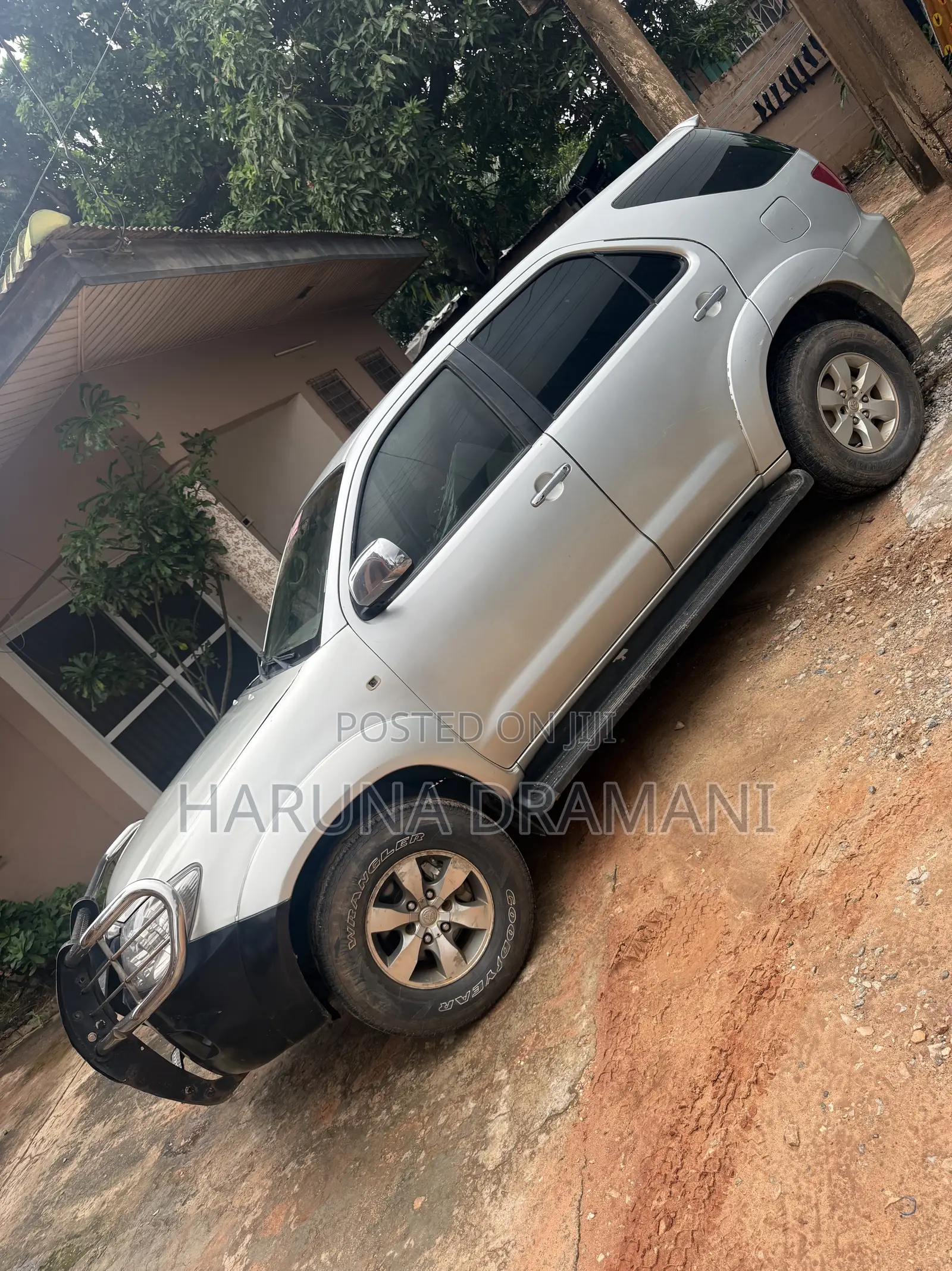 Toyota Fortuner 2.5 D AWD 2010 Silver