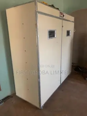 Automatic Incubator, 5280 Capacity