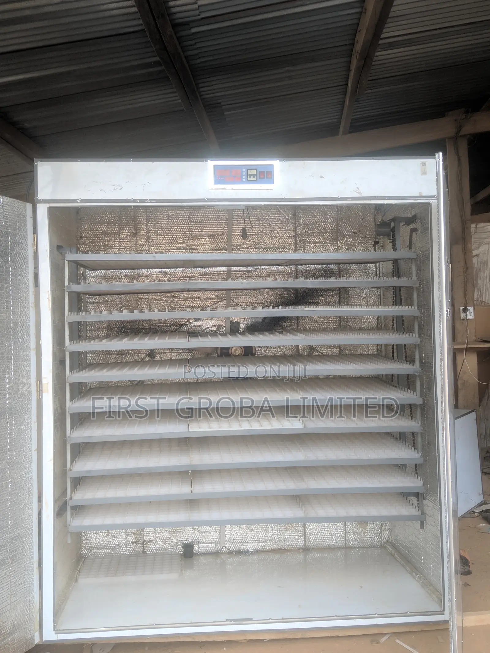 Automatic Incubator, 5280 Capacity
