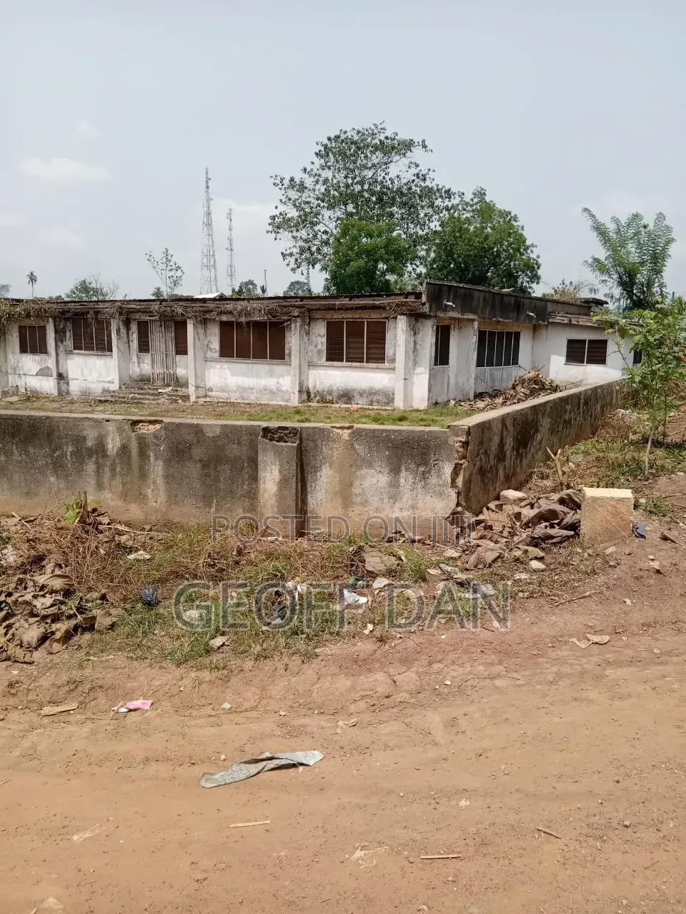 5bdrm House in Obuasi Municipal for rent