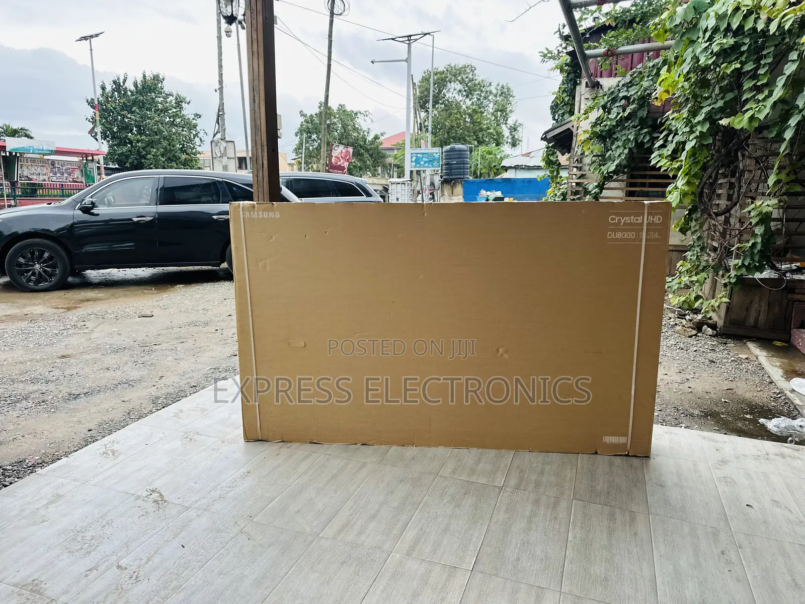 Ultra Modern Slim Crystal Uhd, Smart 75u8072f, Hdr, 189 Cm (2025)