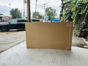 Ultra Modern Slim Crystal Uhd, Smart 75u8072f, Hdr, 189 Cm (2025)