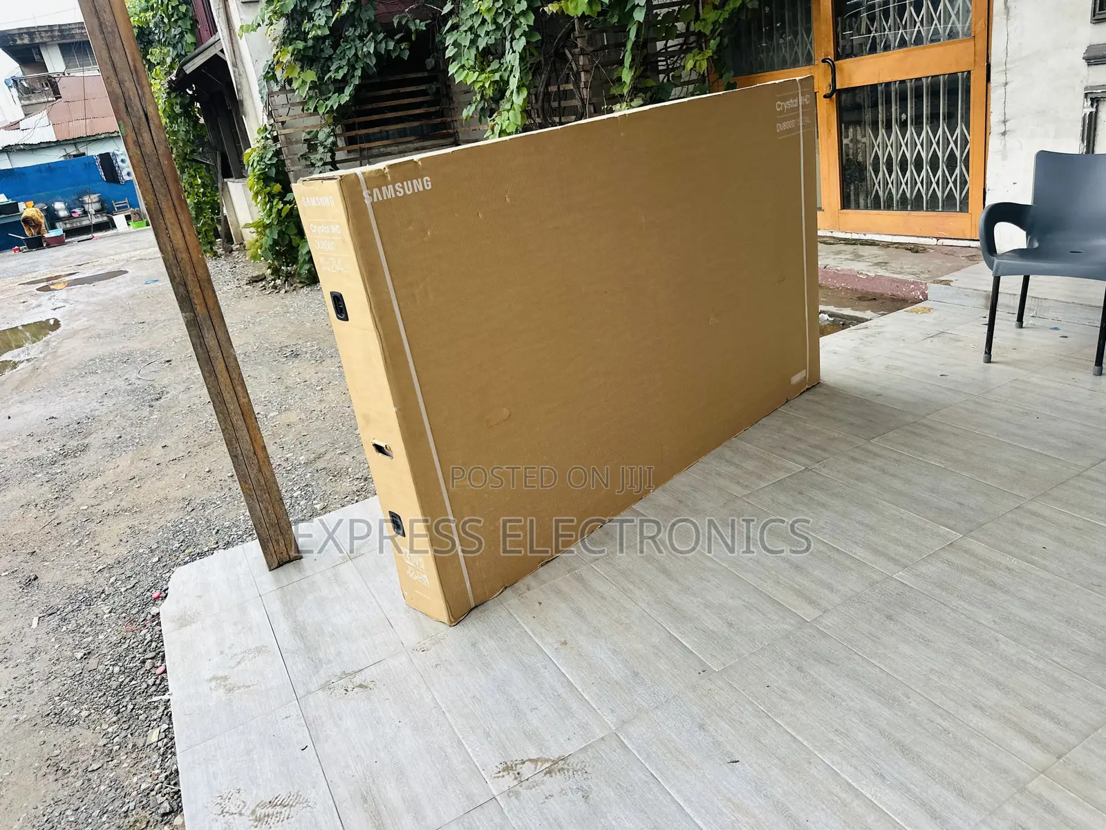 Shop the Slim Crystal Uhd, Smart 85u8072f, Hdr, 214 Cm (2025)