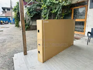 Ultra Modern Slim Crystal Uhd, Smart 85u8072f, Hdr, 214 Cm (2025)