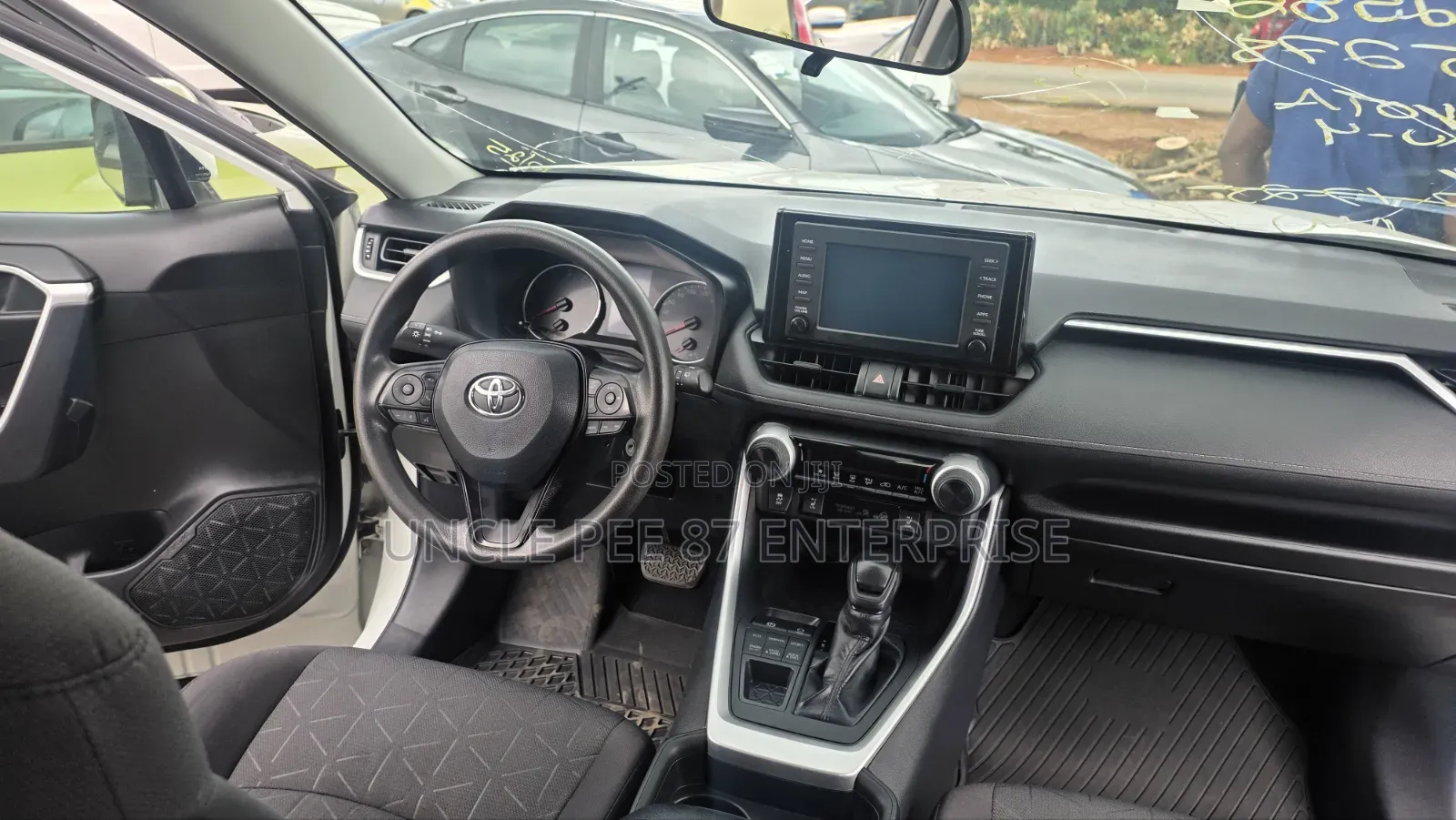 Toyota RAV4 2020 White