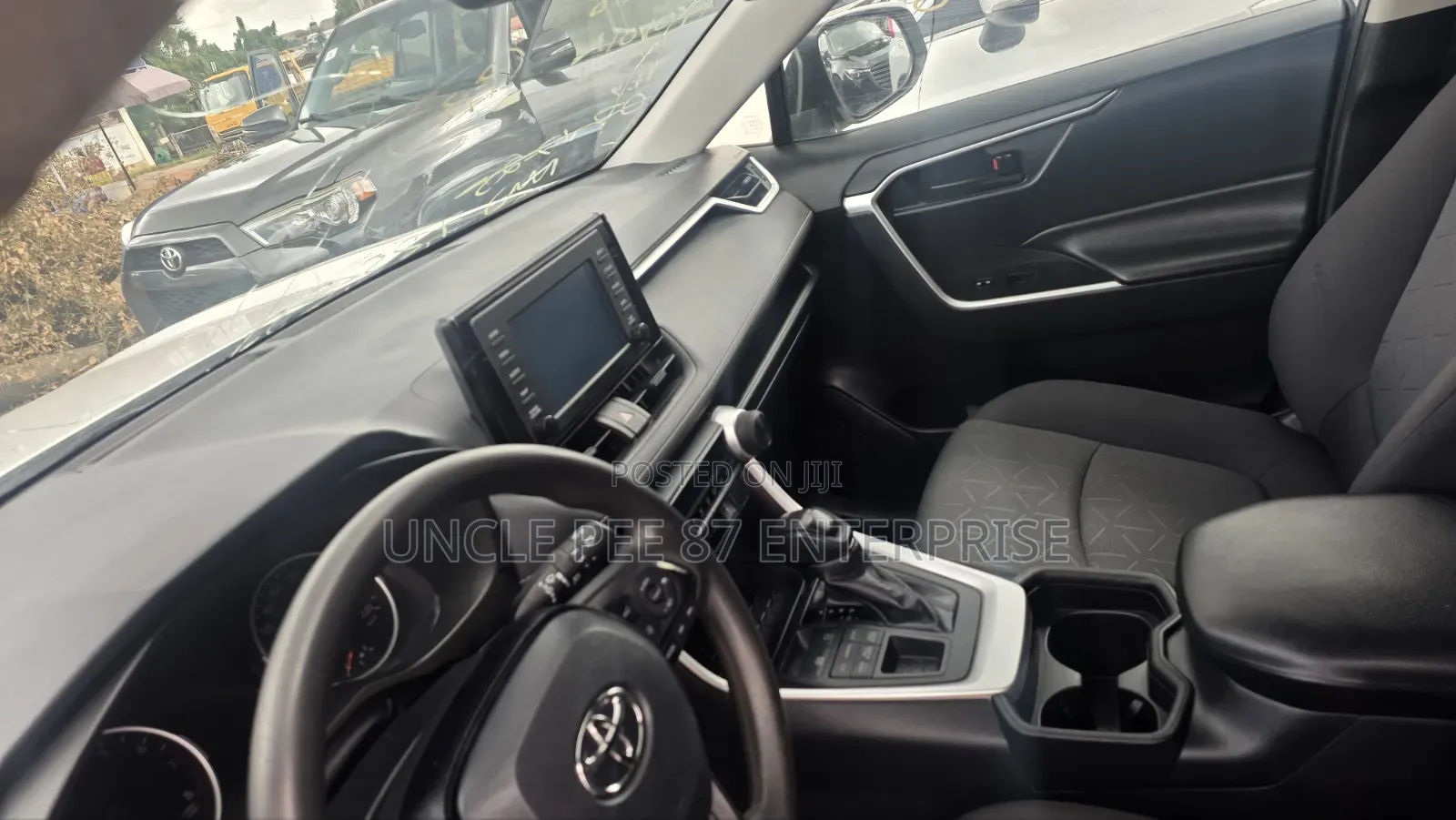 Toyota RAV4 2020 White