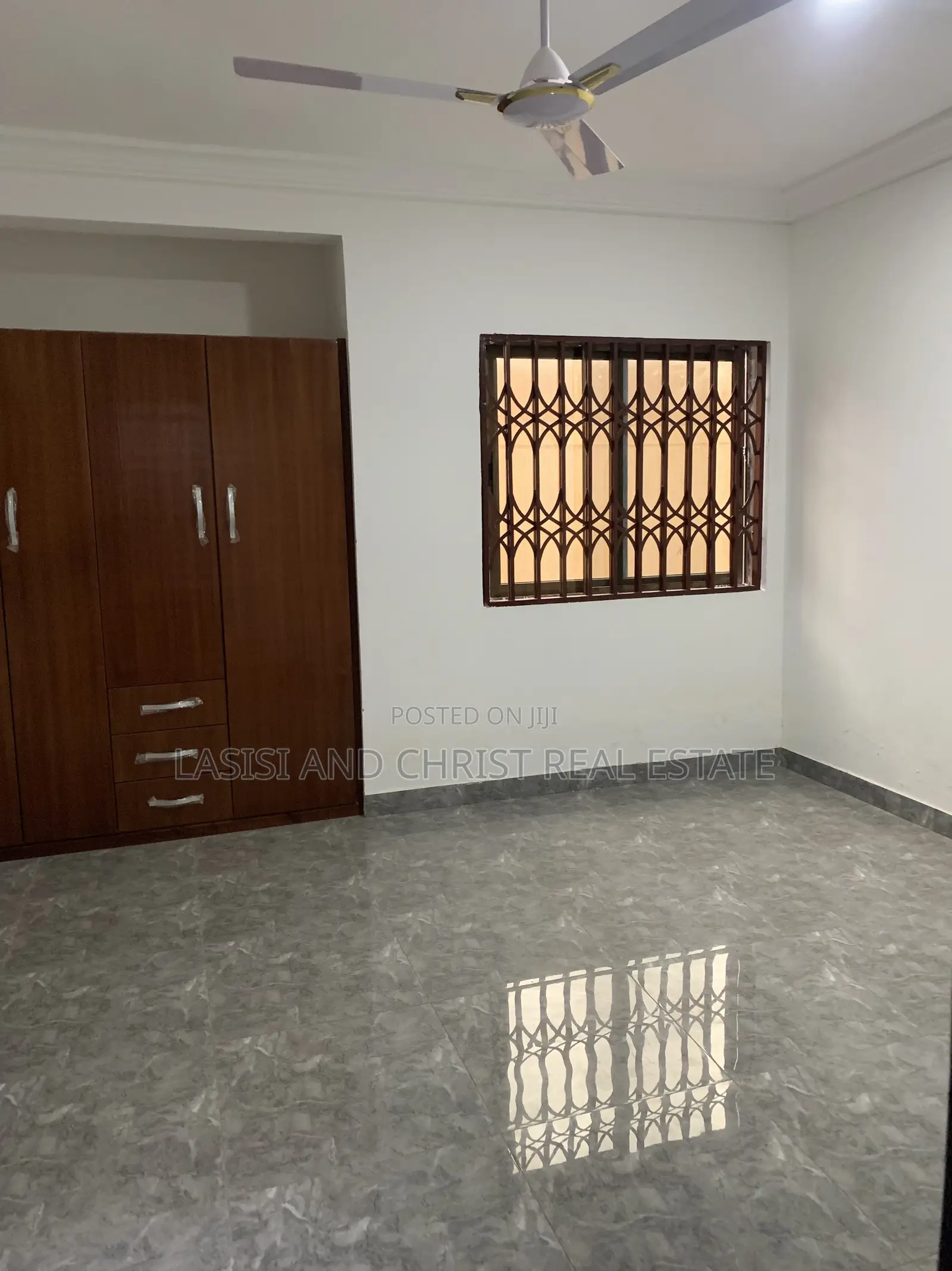 2bdrm Apartment in Lasisi And Christ, Amasaman for rent