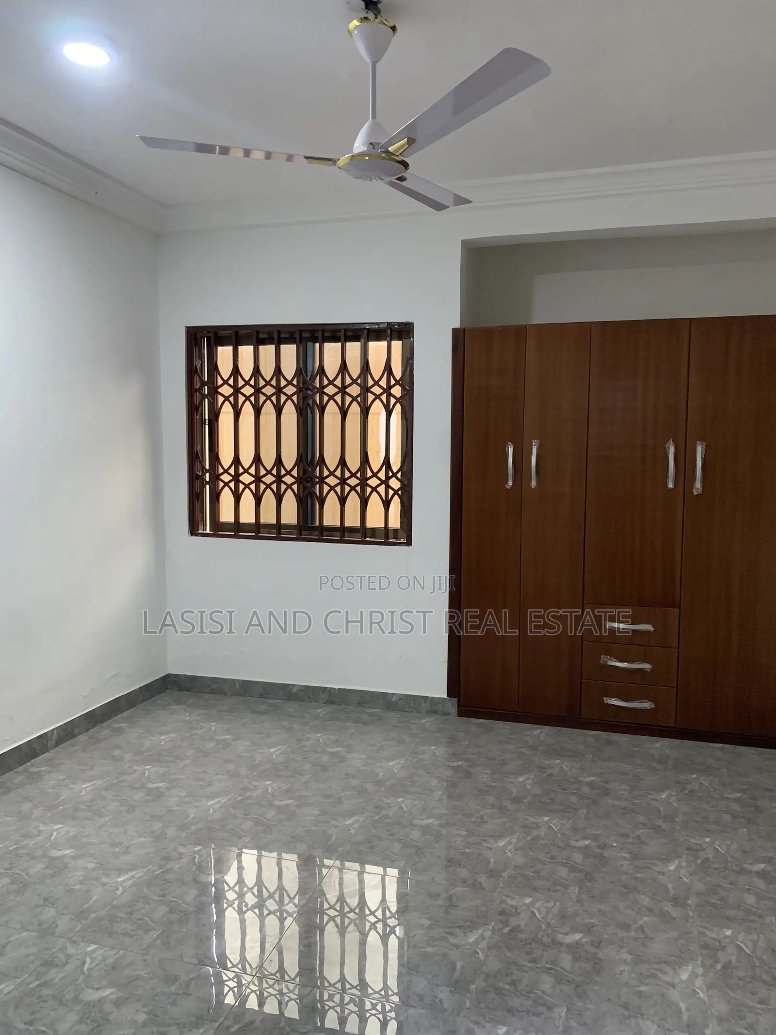 2bdrm Apartment in Lasisi And Christ, Amasaman for rent