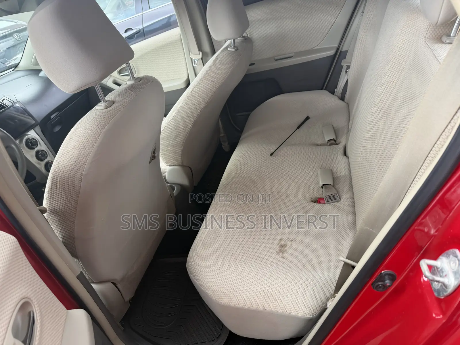 Toyota Vitz 1.3 AWD 3dr 2009 Red