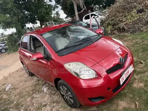 Toyota Vitz 1.3 AWD 3dr 2009 Red