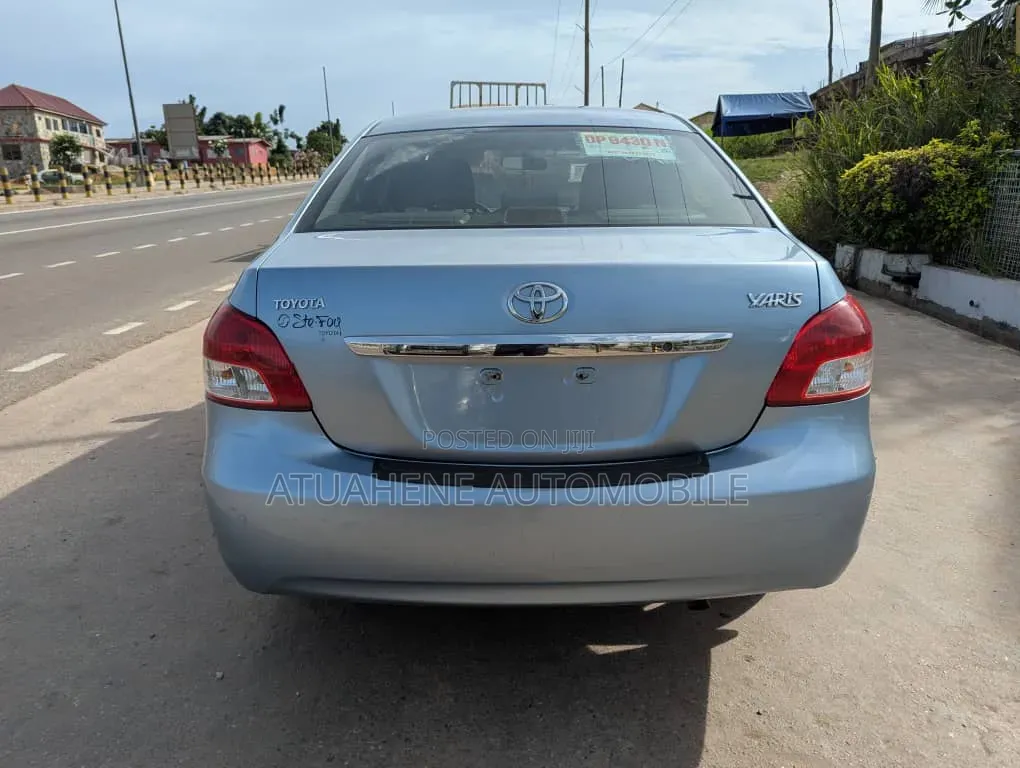 Toyota Yaris 2009 Blue