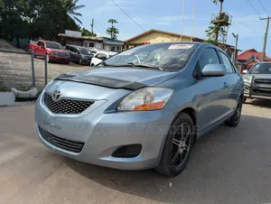 Toyota Yaris 2009 Blue