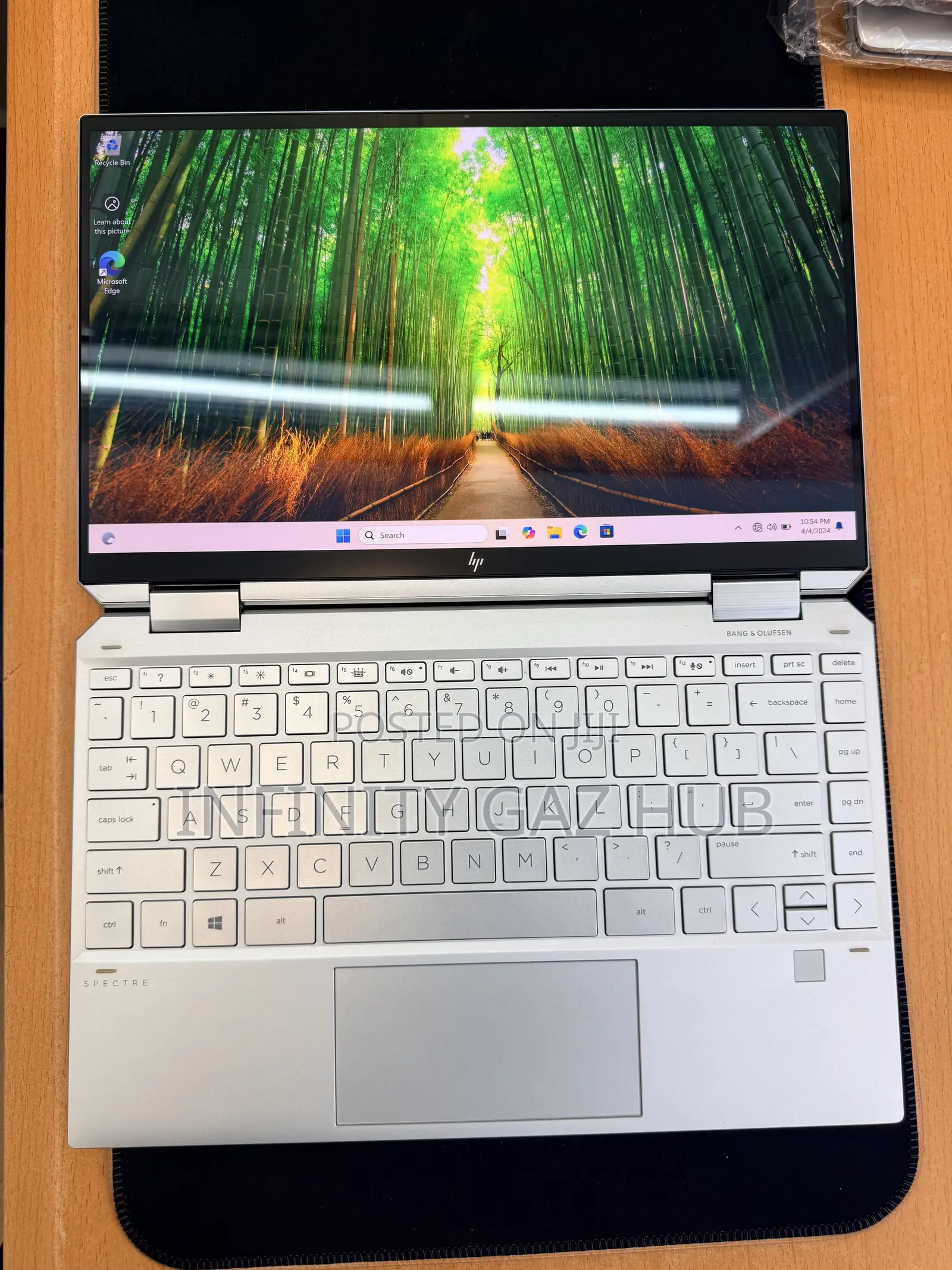 Laptop HP Spectra 13 8GB Intel Core i5 SSHD (Hybrid) 256GB