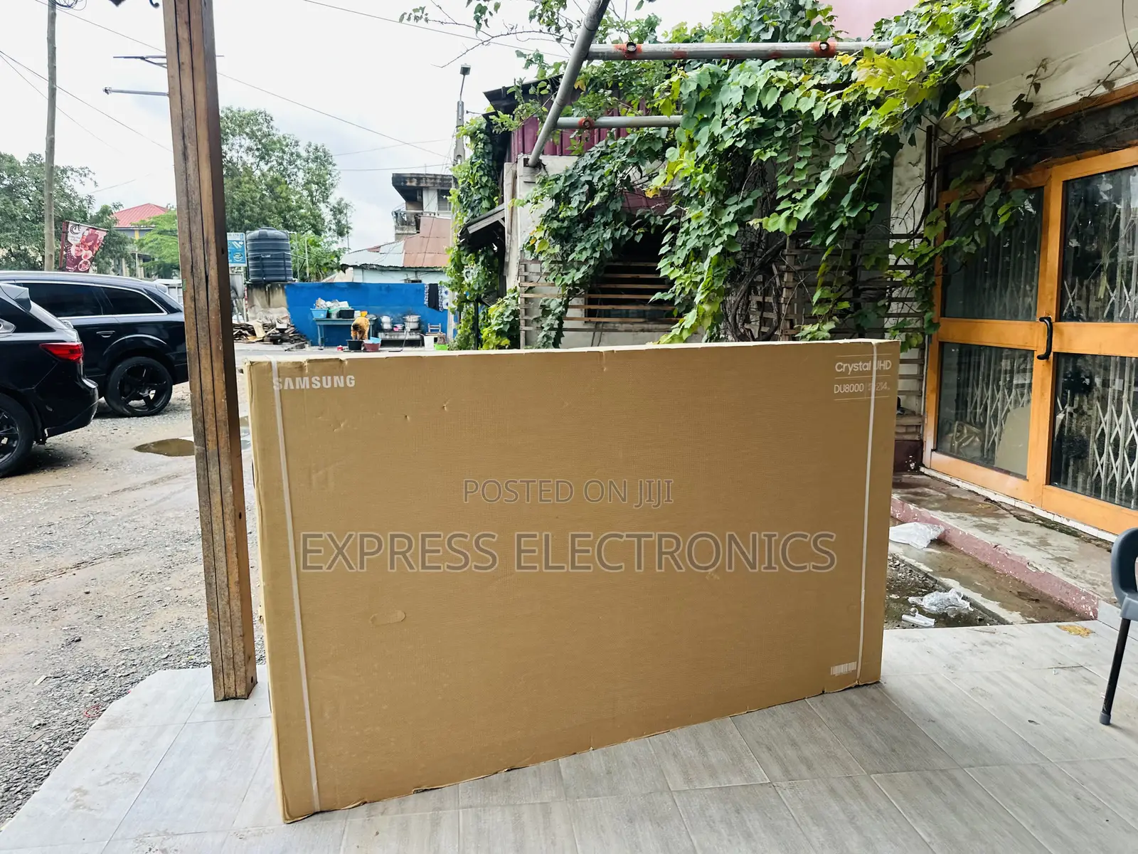 Lovely New 85" Crystal Uhd Du8000 Tizen Os Smart Tv (2024)