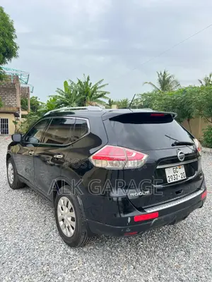 Nissan Rogue 2016 Black