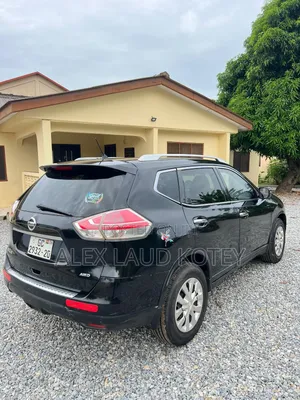 Nissan Rogue 2016 Black
