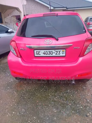 Toyota Vitz 1.0 FWD 5dr 2013 Pink