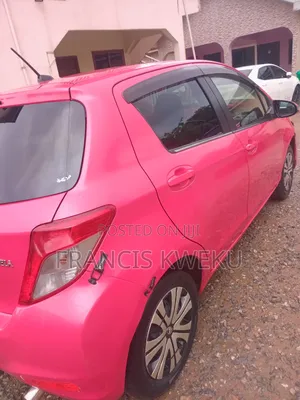 Toyota Vitz 1.0 FWD 5dr 2013 Pink