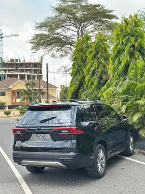 Toyota Grand Highlander XLE AWD 2024 Black