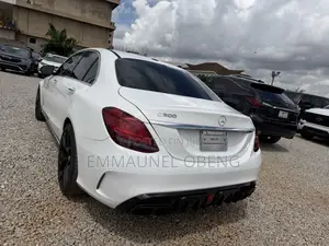 Mercedes-Benz C300 2020 White
