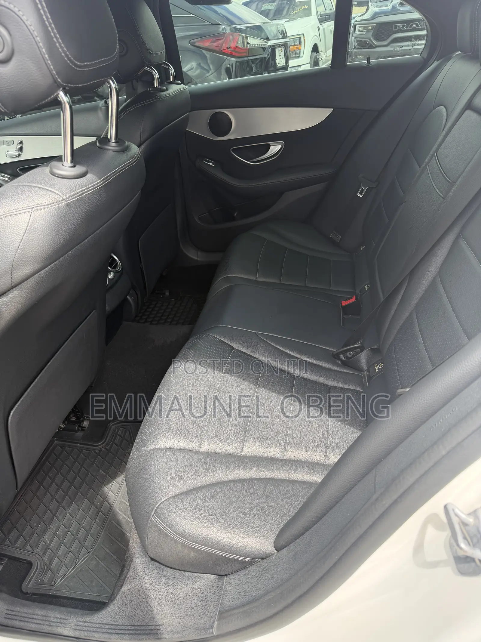 Mercedes-Benz C300 2020 White
