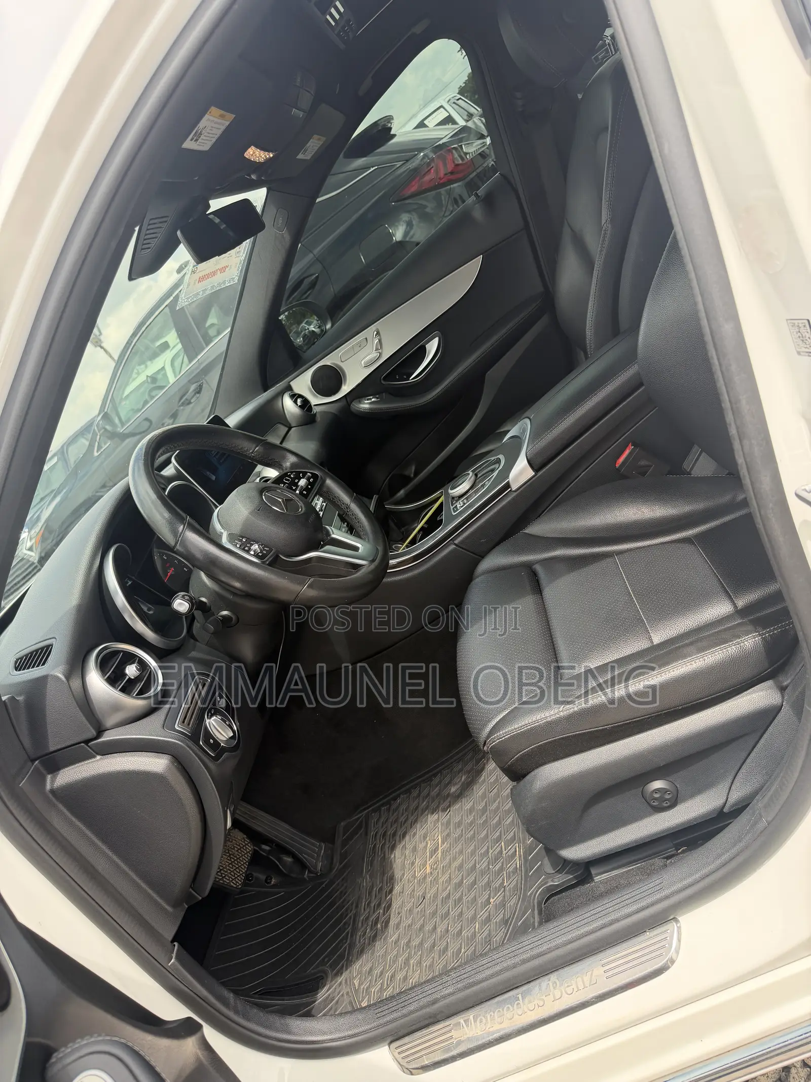 Mercedes-Benz C300 2020 White