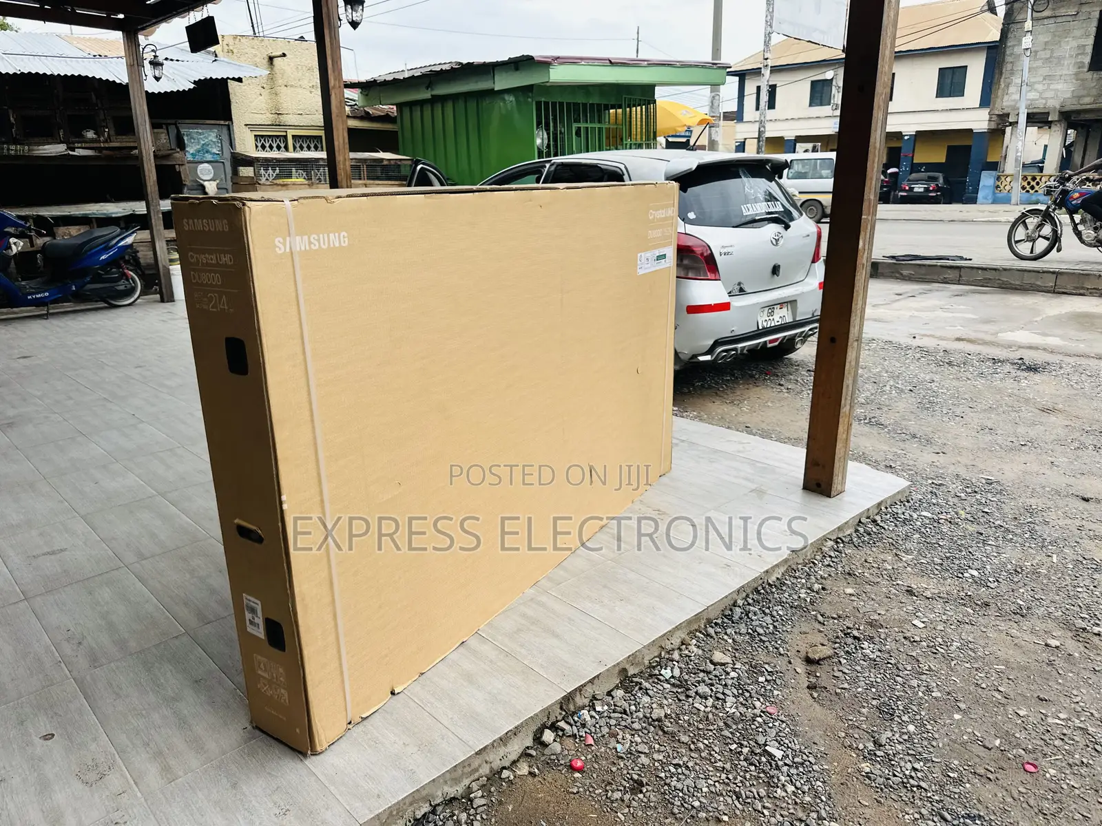 Samsung 98" Led Tv 98du9072 / 4κ Ultra Hd