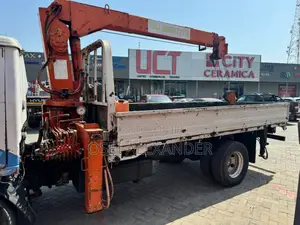 Hyundai Mighty 3ton Crane Car