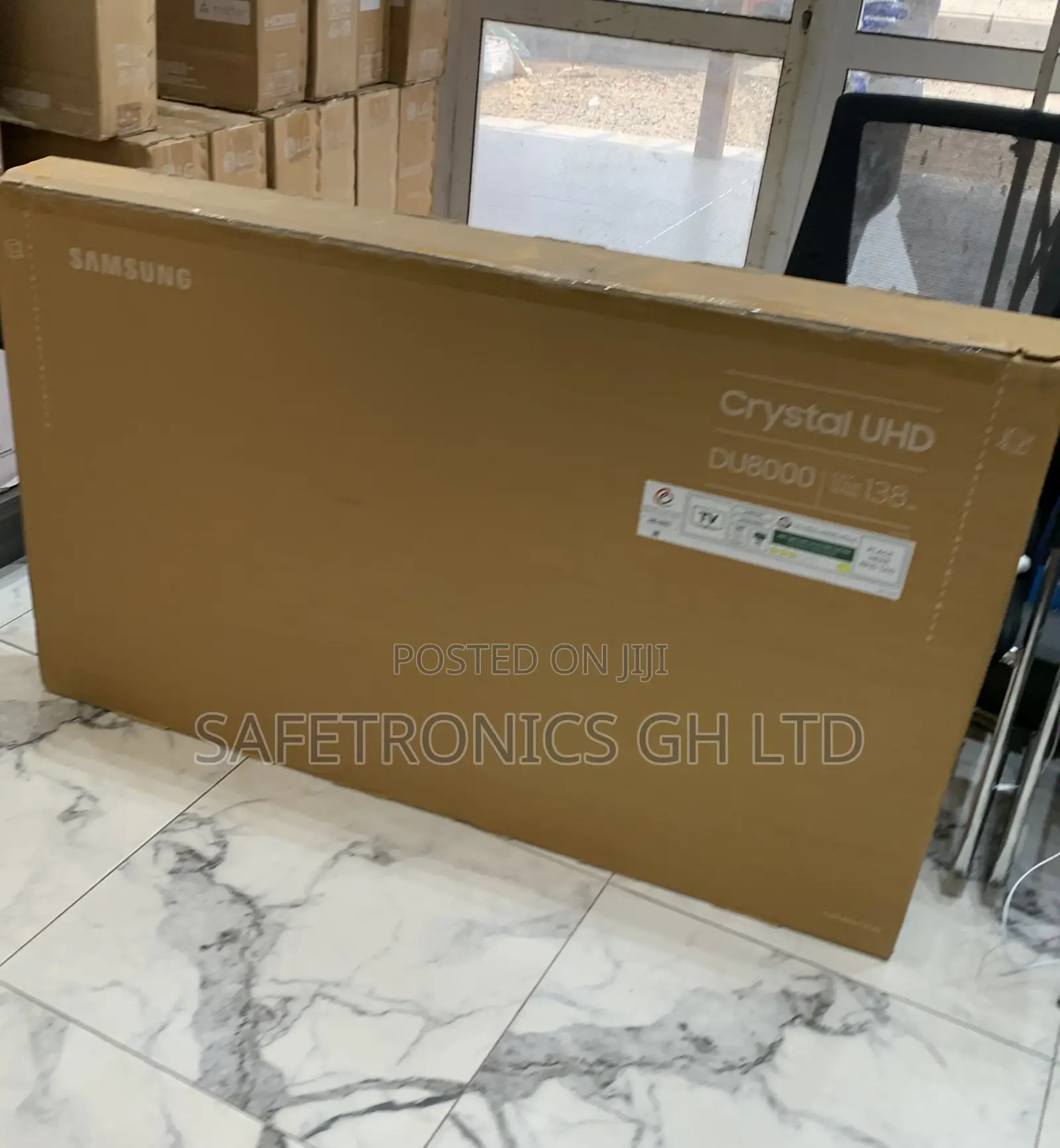Choose Sleek 50" Crystal Uhd U8000f Smart Tv (2025)