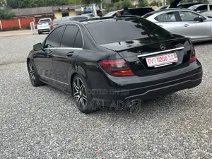 Mercedes-Benz C250 2013 Black