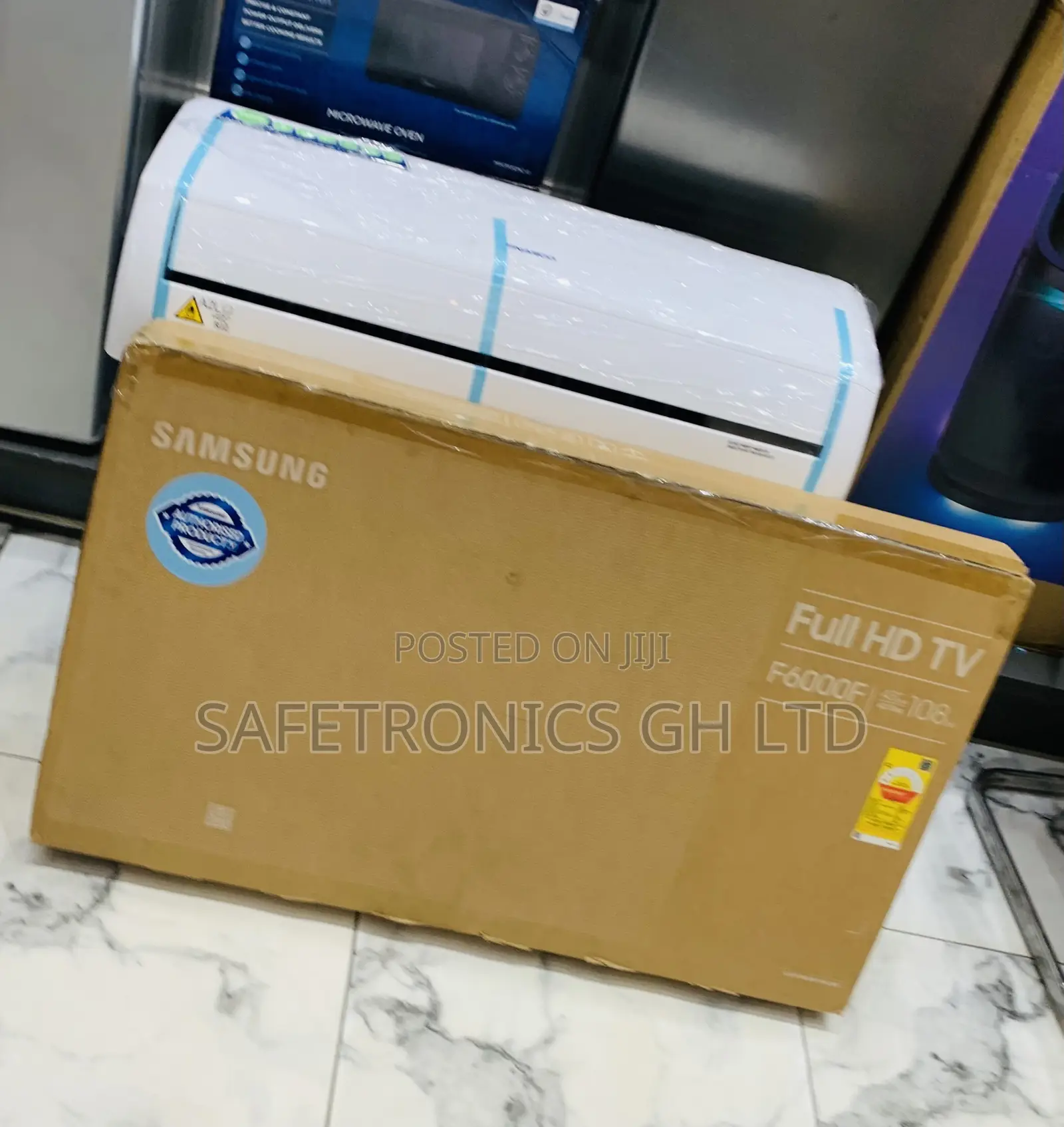 Get Excellent Samsung 43" Crystal Uhd U8000f Smart Tv (2025)