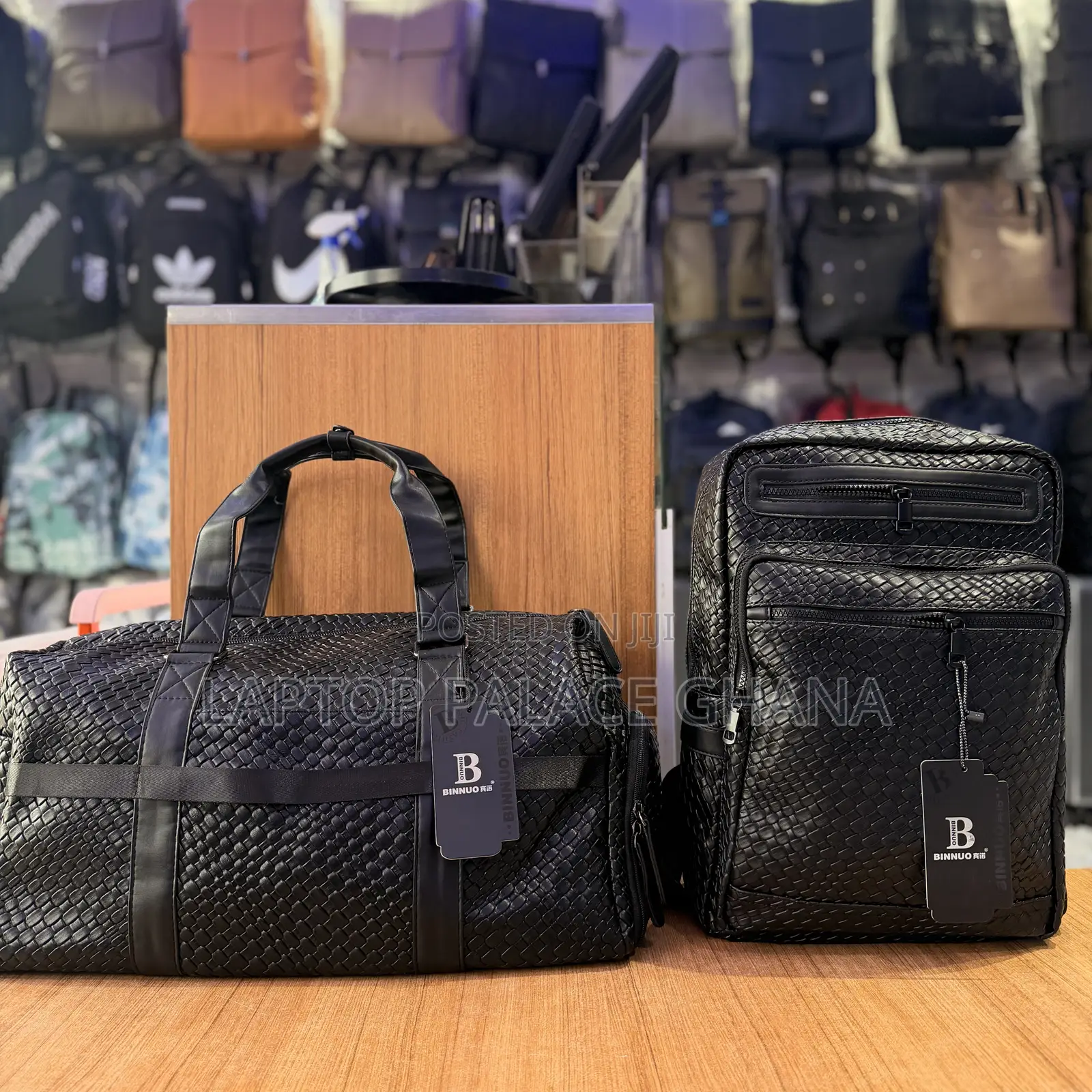 Binnuo Backpack + Duffle Bag