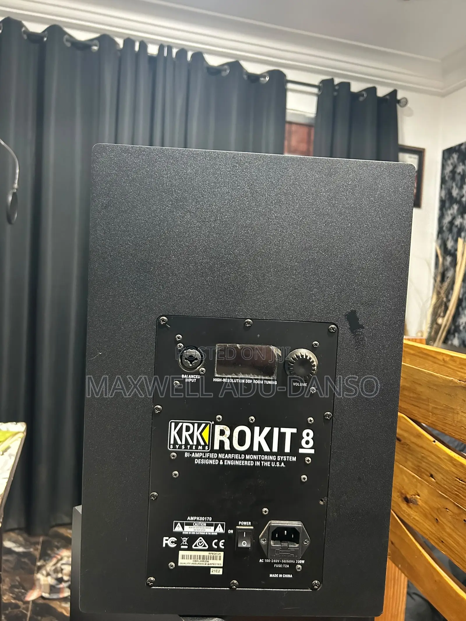 KRK Rokit 8