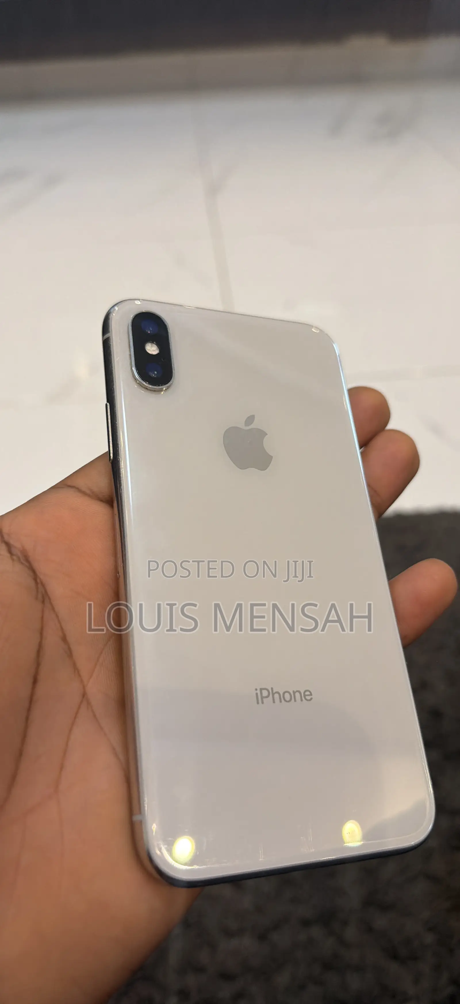Apple iPhone X 64 GB White